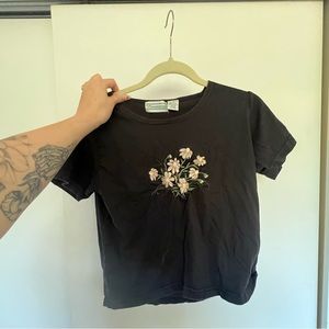 Vintage Short Boxy Baby Tee w/ Flower Embroidery